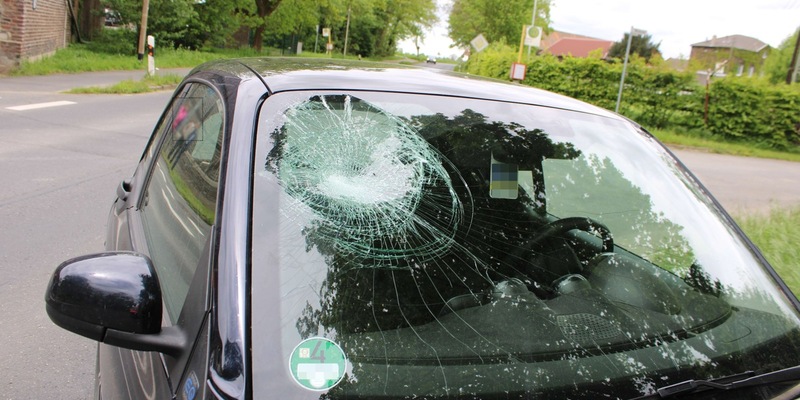 POL-SU: Pedelecfahrer nach Zusammenstoß mit Pkw schwer verletzt - Foto: presseportal.de