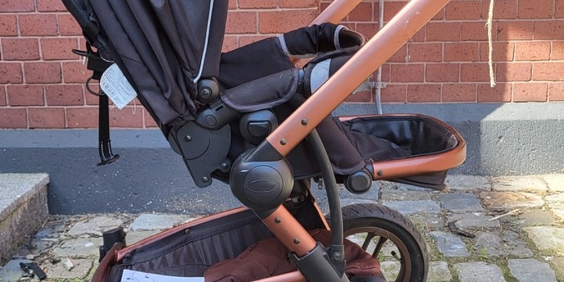 POL-Bremerhaven: Mutmaßlicher Dieb festgenommen - Polizei sucht Eigentümer von Kinderwagen und WC-Spülkästen - Foto: presseportal.de