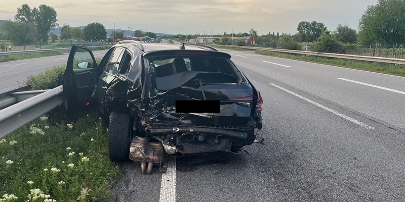 POL-PDLD: A65 Edenkoben - Unfall durch Nichtbeachten des nachfolgenden Verkehrs - Foto: presseportal.de