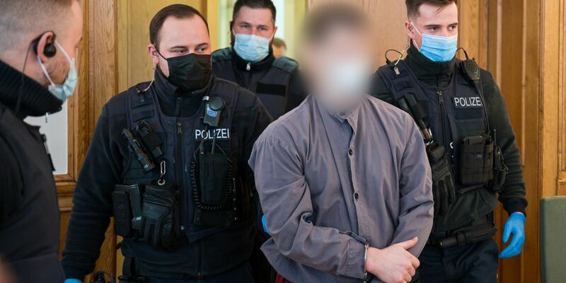 Der verurteilte zweifache Polizistenmörder stand erneut vor Gericht (Archivbild). - Foto: Oliver Dietze/dpa