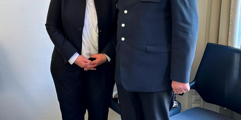 FW-LFVSH: Jörg Nero offiziell zum Landesbrandmeister ernannt - Foto: presseportal.de