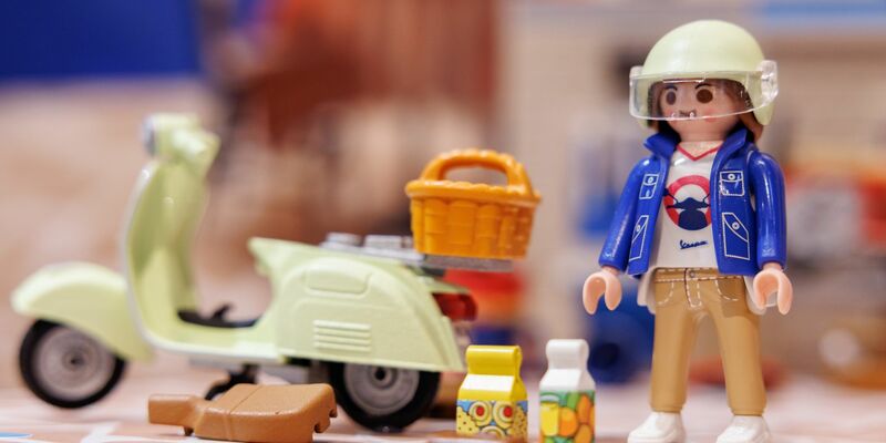 Playmobil-Hersteller verliert in zwei Jahren ein Drittel des Umsatzes. - Foto: Daniel Karmann/dpa