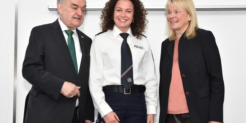POL-RE: Kreis Recklinghausen/ Bottrop: Nina Marnett bei Polizeisportlerehrung 2024 ausgezeichnet - Foto: presseportal.de