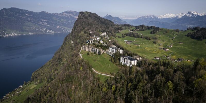 Hier im Bürgenstock Resort oberhalb des Vierwaldstättersees soll die Friedens-Konferenz stattfinden. - Foto: Michael Buholzer/KEYSTONE/dpa