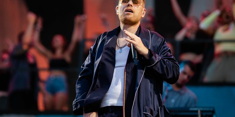 Wie bei «Zukunft Pink» lässt Fox auch beim neuen Song «Toast» wieder seine Liebe für Einflüsse von Dancehall und afrikanischem Amapiano-House klingen. - Foto: Christoph Schmidt/dpa