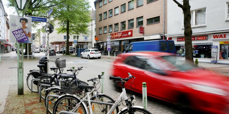 Der Grünen-Bundestagsabgeordnete Gehring und sein Parteikollege Fliß waren nach eigenen Angaben in Essen nach einer Parteiveranstaltung attackiert worden. - Foto: Roland Weihrauch/dpa