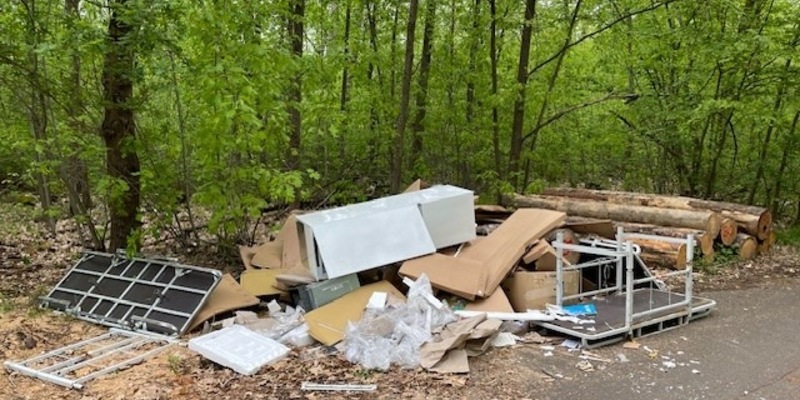 POL-PDLU: Illegale Müllentsorgung - Foto: presseportal.de
