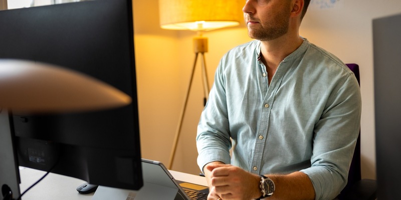 Maximilian Karpf von FM Sales: So gelangen Start-ups auch in schwierigen Zeiten zum Erfolg - Foto: presseportal.de