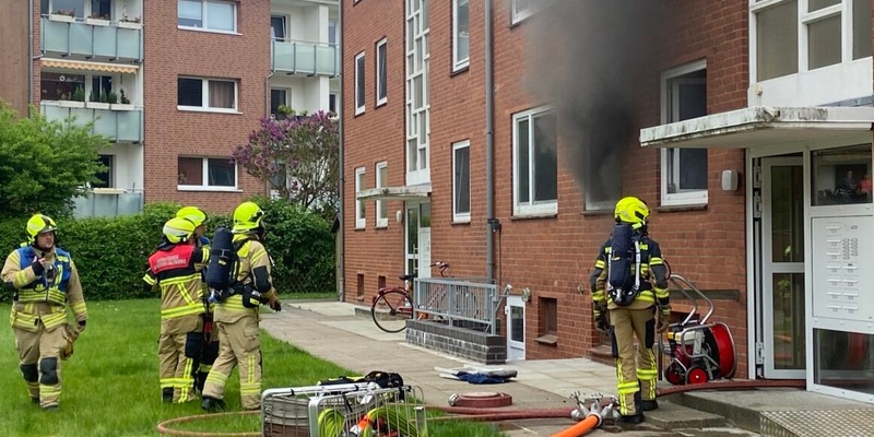 FW-SE: Feuer in einer Küche eines Mehrfamilienhauses in Henstedt-Ulzburg - Foto: presseportal.de