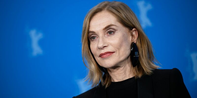 Schauspielerin Isabelle Huppert im Februar auf der Berlinale. - Foto: Monika Skolimowska/dpa