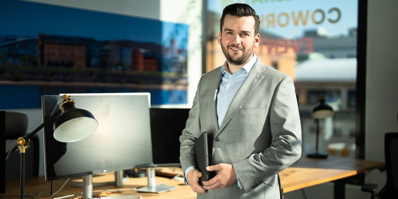 Alexander Heinrich von HeiProTec: IT als entscheidendes Zahnrad in Unternehmen - Foto: presseportal.de