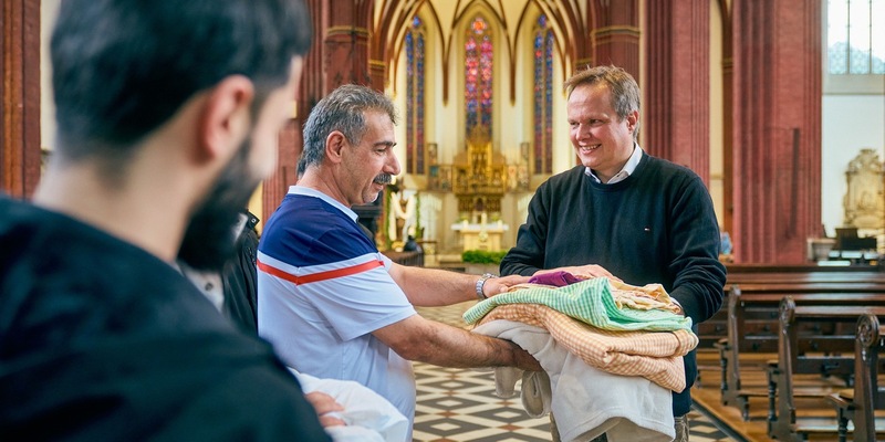 Pfingsten: Reportage im ZDF über Menschen im Kirchenasyl - Foto: presseportal.de
