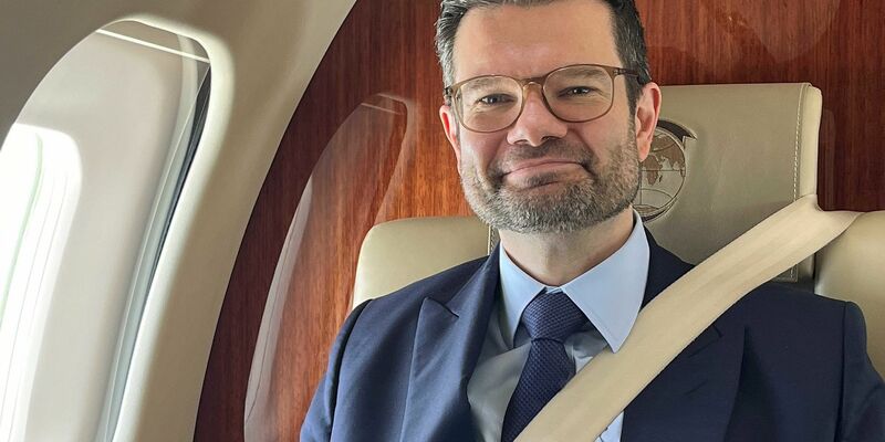 Die Innenminister von Bund und Ländern wollen härtere Strafen für Angriffe auf Politiker prüfen - Bundesjustizminister Marco Buschmann ist skeptisch. - Foto: Anne-Beatrice Clasmann/dpa