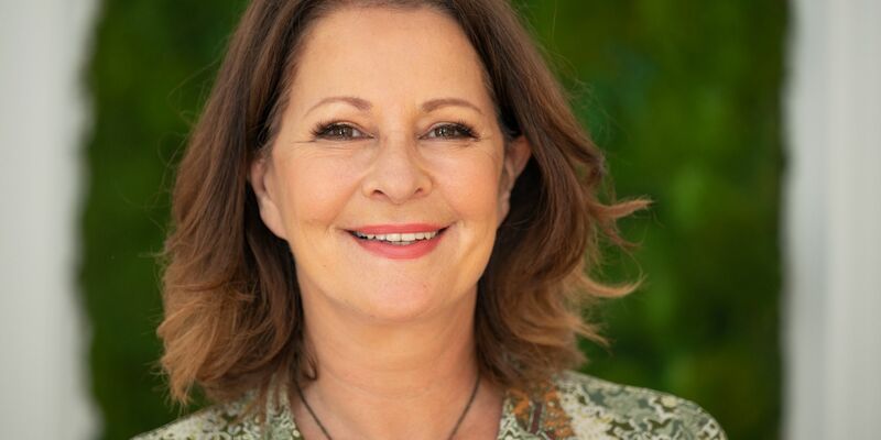 Die Psychologin und Autorin Stefanie Stahl in Trier. - Foto: Harald Tittel/dpa