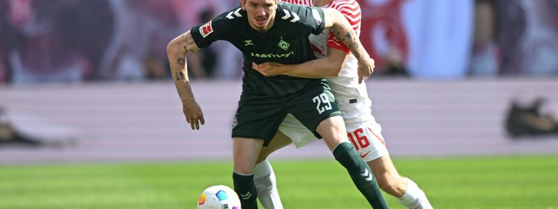 RB Leizpig und Werder Bremen trennten sich in einer umkämpften Partie unentschieden. - Foto: Hendrik Schmidt/dpa