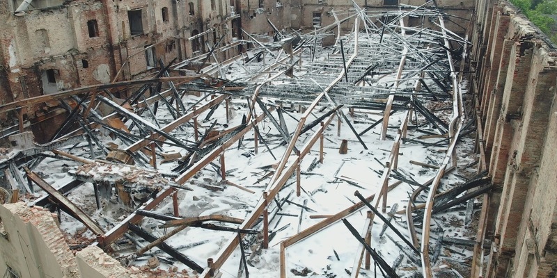 FW Dresden: Update zum Tag 3 beim Großbrand in Dresden-Leuben - Foto: presseportal.de