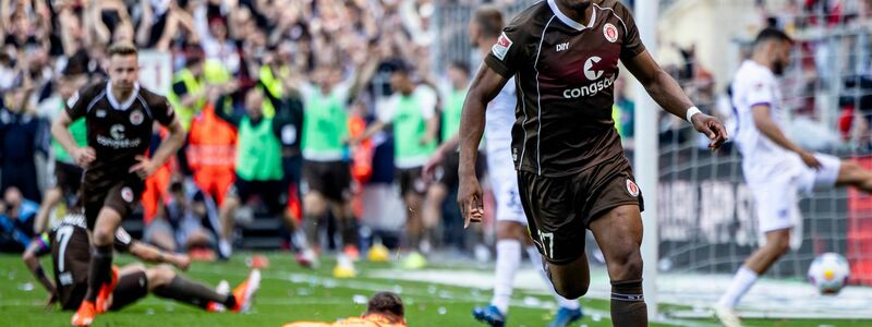 Oladapo Afolayan erzielte zwei Treffer für den FC St. Pauli. - Foto: Axel Heimken/dpa