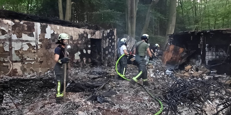 FW-EN: Wetter - gemeldeter Kleinbrand beschäftigt die Feuerwehr Wetter (Ruhr) insgesamt drei Stunden am Montag - Foto: presseportal.de
