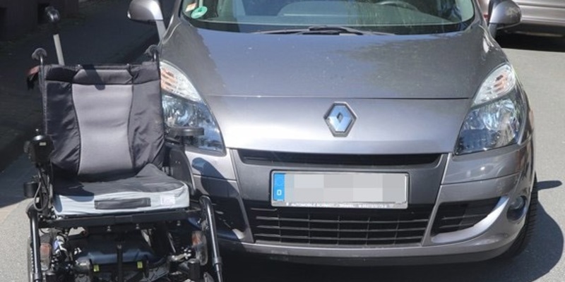 POL-HX: Fünf Verletzte bei Verkehrsunfall - unter den Verletzten befindet sich ein Säugling - Foto: presseportal.de