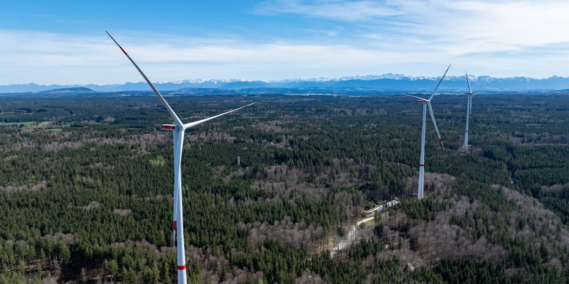 Energiewende in Bürgerhand - UmweltBank finanziert Bürgerwindpark Fuchstal Gemeindewald - Foto: presseportal.de