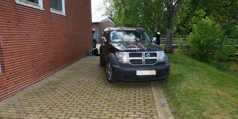 POL-DEL: Landkreis Wesermarsch: Frau in Rodenkirchen niedergeschlagen und Fahrzeug entwendet +++ Zeugenaufruf - Foto: presseportal.de