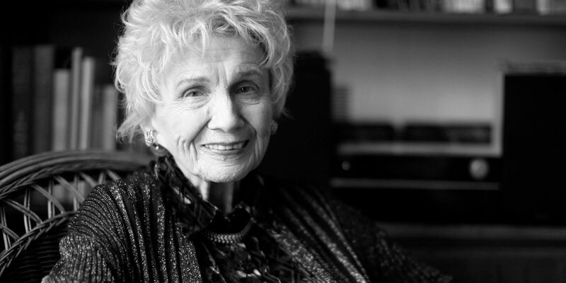 Die kanadische Autorin und Literaturnobelpreisträgerin Alice Munro ist im Alter von 92 Jahren gestorben. - Foto: Chad Hipolito/The Canadian Press/AP