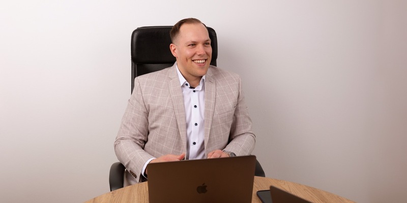 Zum Platzhirsch in der Region werden - Niklas Buchmüller von BMLR Marketing verrät, wie Unternehmen ihr Werbebudget richtig einsetzen - Foto: presseportal.de