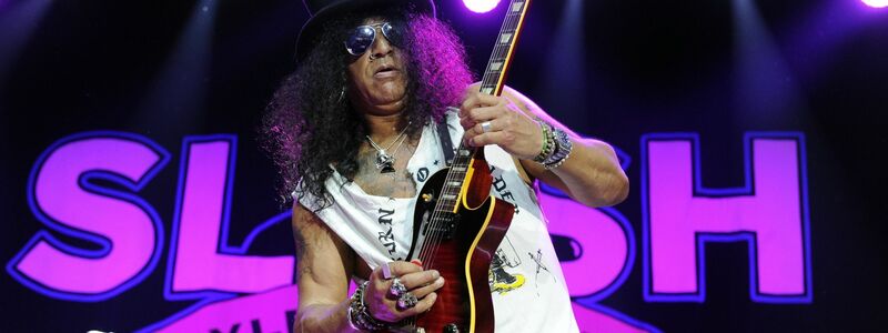 Slash ist eigentlich gerade auf Tour. - Foto: Herbert P. Oczeret/apa/dpa