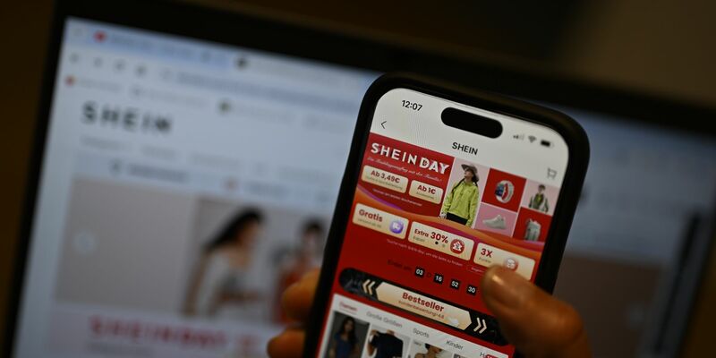 EU-Behörden werfen Shein vor, Rabatte vorzutäuschen und Kundinnen und Kunden mit Fristen unter Druck zu setzen. (Archivbild) - Foto: Monika Skolimowska/dpa