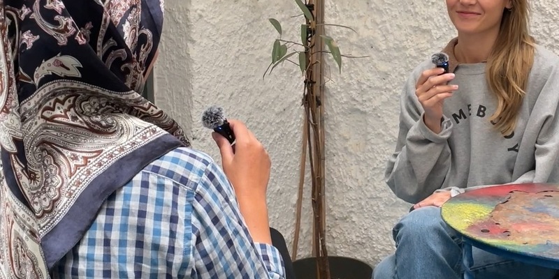 Kinderrechtsverletzungen in Griechenland: Künstlerin LOTTE fordert Perspektiven statt Straße für junge Geflüchtete - Foto: presseportal.de