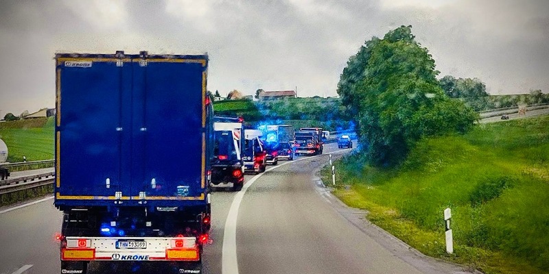 THW LV BW: Hochwasser - THW Baden-Württemberg schickt Kräfte ins Saarland und nach Rheinland-Pfalz - Foto: presseportal.de
