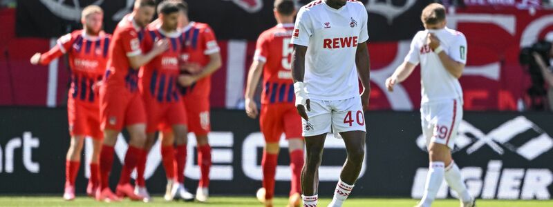 Florian Kainz und sein FC Köln steigen aus der Bundesliga ab. - Foto: Harry Langer/dpa