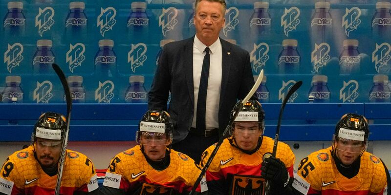 Die DEB-Auswahl könnte in der Runde der besten Acht auf Kanada, Tschechien oder die Schweiz treffen. - Foto: Darko Vojinovic/AP/dpa