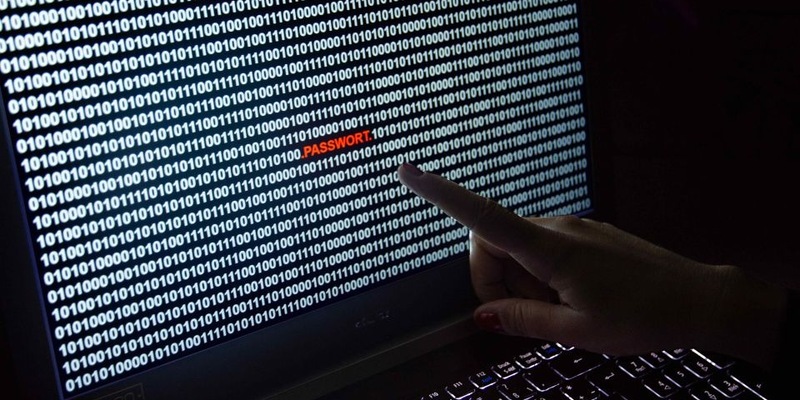 LKA-NRW: Das Landeskriminalamt NRW warnt vor aktuellen Cyberattacken über Office 365 Komponenten - Umsichtiges Handeln kann insbesondere Unternehmen vor großem Schaden schützen - Foto: presseportal.de
