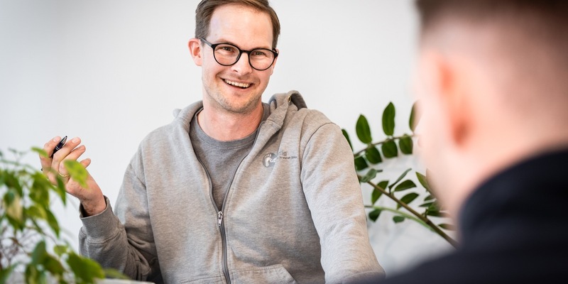 Frederic Schulmeister von Fußkundig zeigt moderne Recruiting-Strategien für Podologen: Erfolg durch Unternehmensidentität und Social Media - Foto: presseportal.de