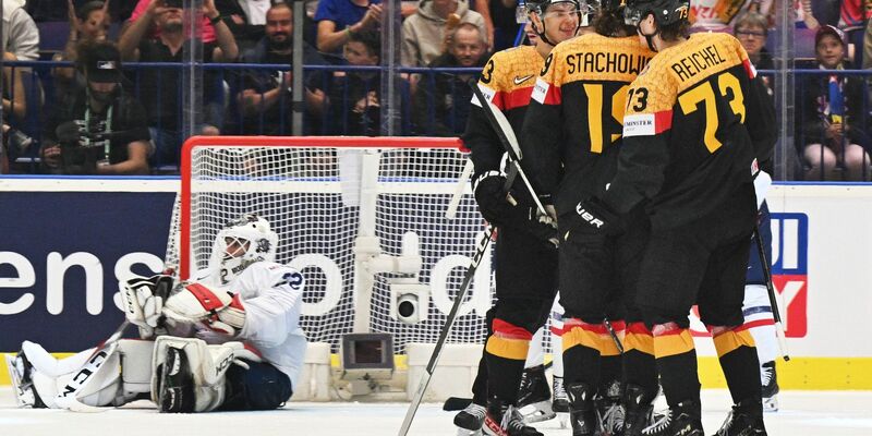 Das DEB-Team trifft im WM-Viertelfinale auf die Schweiz. - Foto: Oana Jaroslav/CTK/dpa