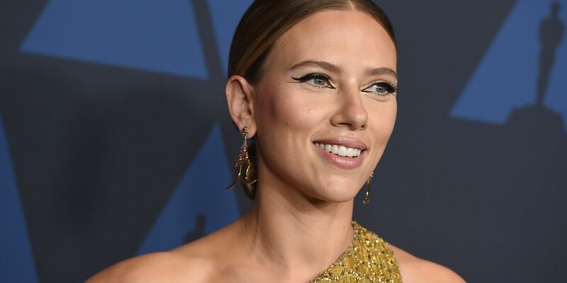 Wegen der KI-Stimme «Sky» ist es zum Streit zwischen OpenAI und Scarlett Johansson gekommen. - Foto: Jordan Strauss/AP/dpa
