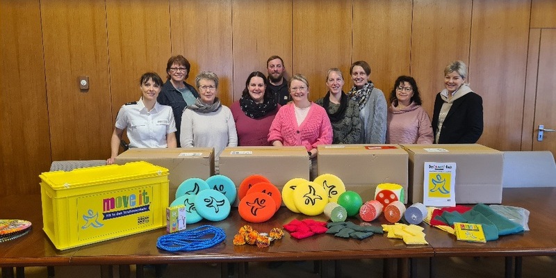 POL-GS: Startschuss für mehr Verkehrssicherheit der Kinder der Kita Schlewecke - Foto: presseportal.de