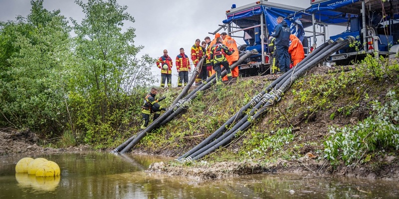 THW HB-NDS: Hochwasser in Rheinland-Pfalz: THW-Kräfte aus Bremen und Niedersachsen beenden Einsatz - Foto: presseportal.de