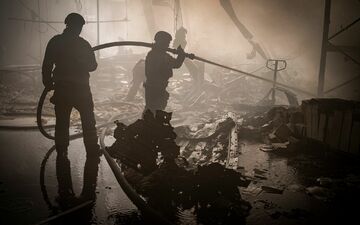 Die ostukrainische Großstadt Charkiw ist immer wieder Ziel russischer Luftangriffe. (Archivbild) - Foto: Nicolas Cleuet/Le Pictorium via ZUMA Press/dpa