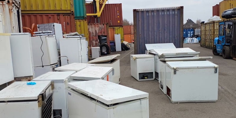 HZA-HH: Schmutzige Geschäfte mit Müll? / Zoll stoppt Abfallexporte. - Foto: presseportal.de