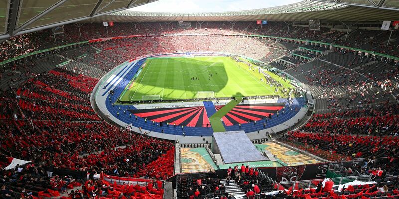 Bayer Leverkusen geht mit fünf Änderungen in der Startelf ins Pokalfinale. - Foto: Sebastian Christoph Gollnow/dpa