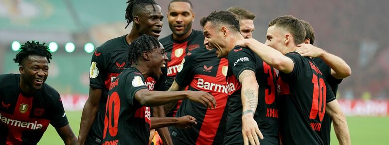 Leverkusen krönte die erfolgreichste Saison der Vereinsgeschichte mit dem Gewinn des DFB-Pokals. - Foto: Uwe Anspach/dpa