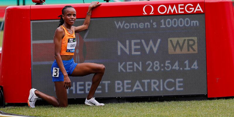 Beatrice Chebet stellte in Eugene einen neuen Weltrekord über 10.000 Meter auf. - Foto: Thomas Boyd/FR24134 AP/dpa