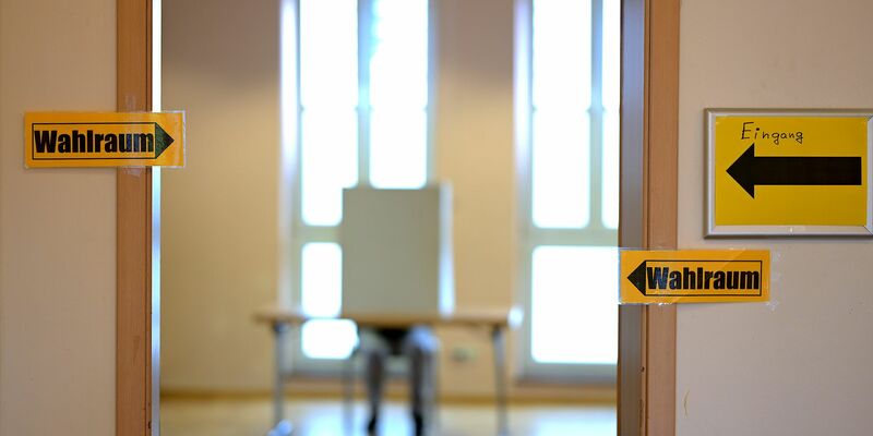 In Thüringen wurden Landräte, Bürgermeister und Kommunalparlamente gewählt. - Foto: Jacob Schröter/dpa