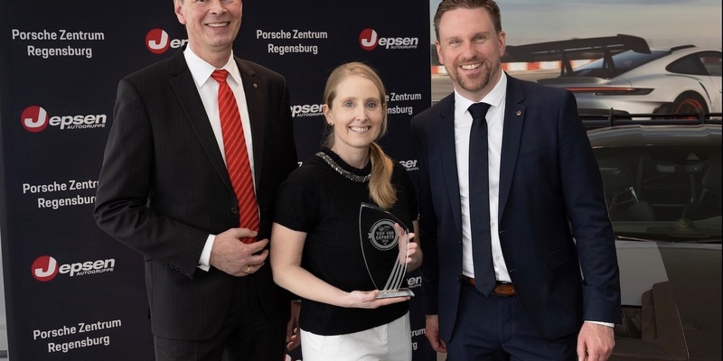 Ausgezeichnet: Fotografin Claudia Röhrl hilft Frauen sich in ihrem Körper schön zu fühlen - Foto: presseportal.de