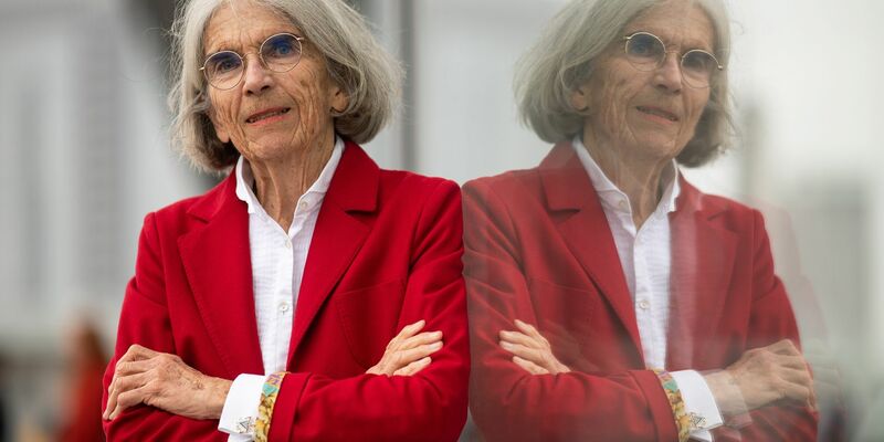 Die Autorin Donna Leon kommt gut ohne Smartphone zurecht. - Foto: Sebastian Gollnow/Deutsche Presse-Agentur GmbH/dpa