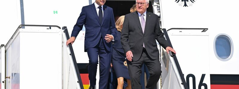 NRW-Ministerpräsident Hendrik Wüst (l) empfängt den französischen Präsidenten Emmanuel Macron. - Foto: David Inderlied/dpa