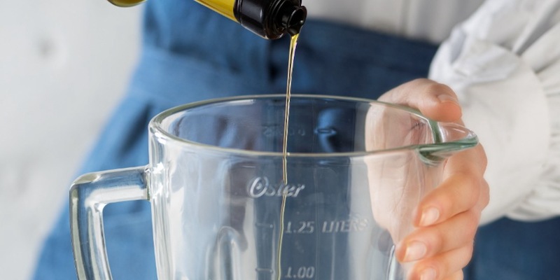 Der Olivenöl-Guide / Vom Baum in die Küche: Expertentipps für den perfekten Genuss und eine gesunde Küche - Und noch viel mehr - Foto: presseportal.de