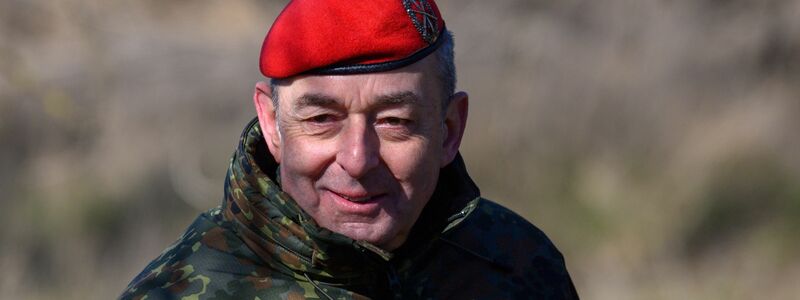 Das Bundeswehr-Manöver Quadriga sende auch ein Signal an die Deutschen, so Generalinspekteur Carsten Breuer: «Auf uns ist Verlass.» - Foto: Klaus-Dietmar Gabbert/dpa